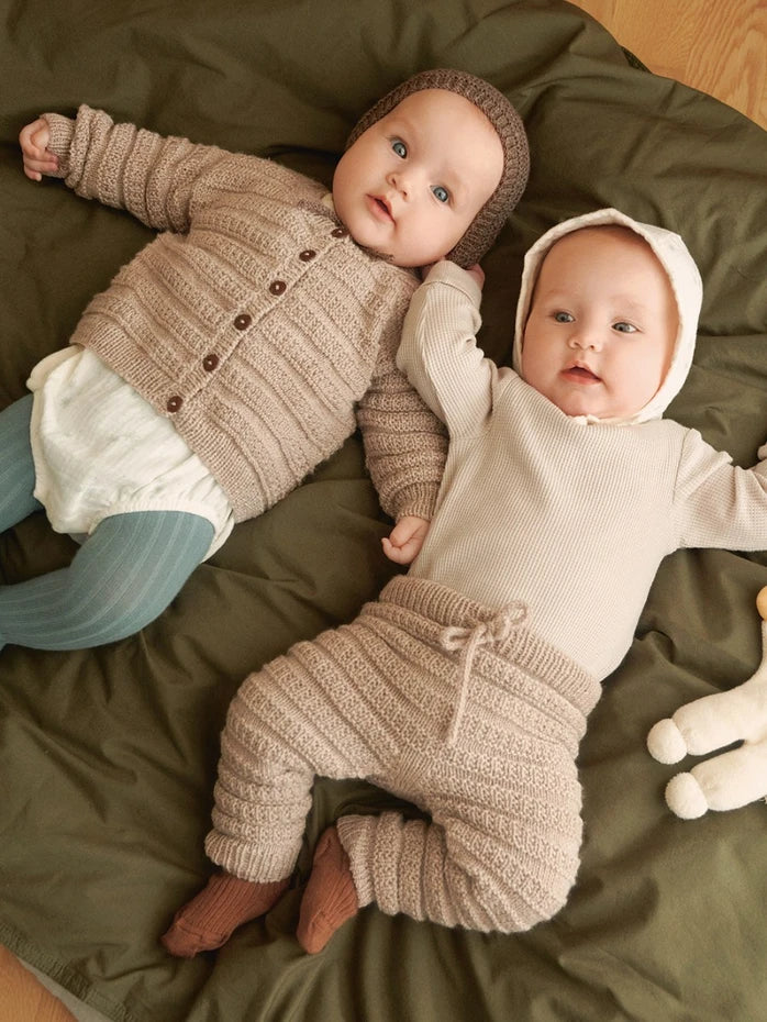 Sandnes Garn Soft Start 2413 Neulemallisto (ENG)